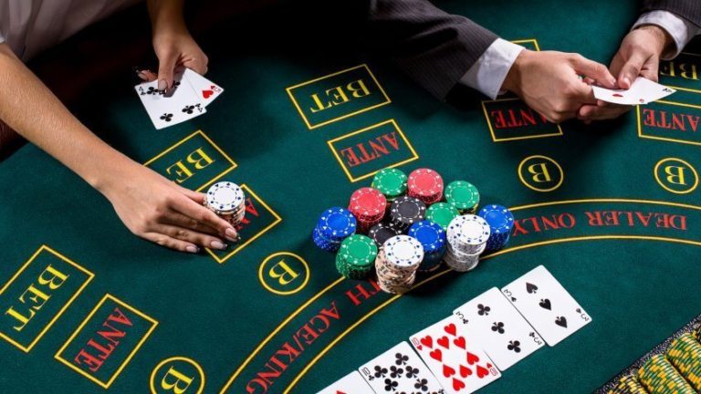 8 Ways People Waste Their Social Security Check