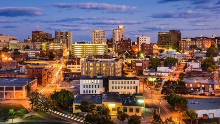 20 States Where You Can Live Large on Less Than $100,000