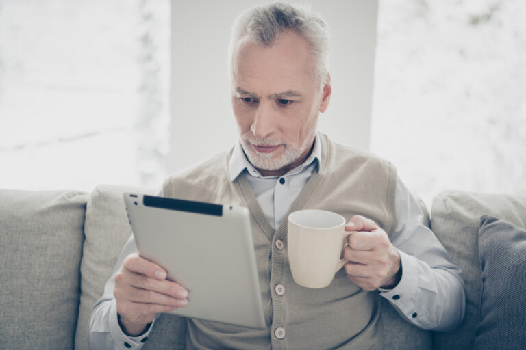 13 Unbelievable Ways To Make Money That Are Surprisingly Legal